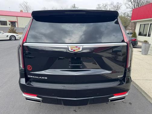 2021 Cadillac Escalade Luxury