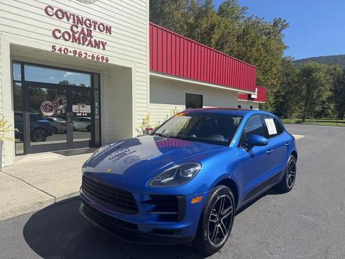 Blue 2020 Porsche Macan Macan