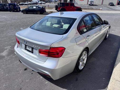 2018 BMW 330e iPerformance