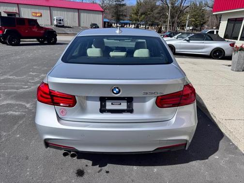 2018 BMW 330e iPerformance