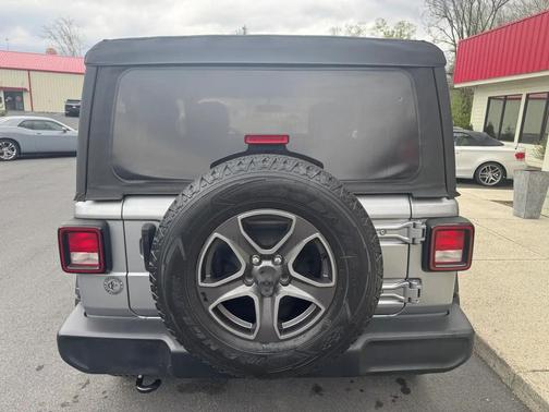 Billet Silver Metallic Clearcoat 2018 Jeep Wrangler Sport S