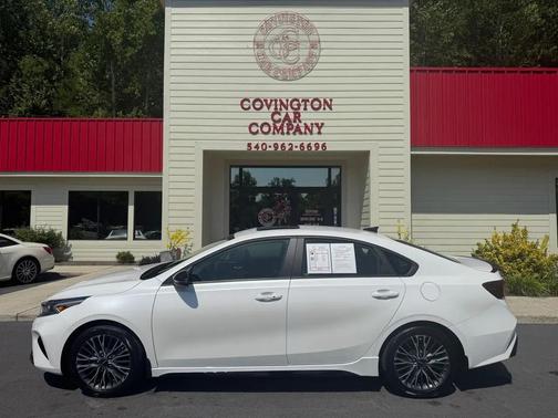 Snow White Pearl 2023 Kia Forte GT-Line