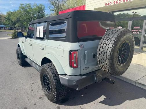 2021 Ford Bronco Outer Banks
