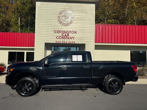 2018 Nissan Titan XD SV
