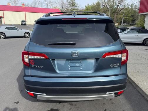 2020 Honda Pilot AWD Elite