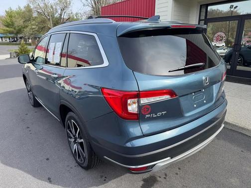 2020 Honda Pilot AWD Elite