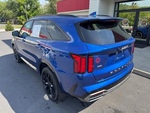 Sapphire Blue 2022 Kia Sorento SX