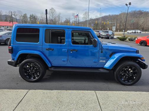 2022 Jeep Wrangler Unlimited 4xe Sahara