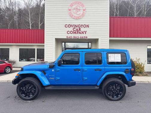 2022 Jeep Wrangler Unlimited 4xe Sahara