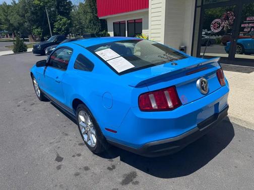 Blue 2010 Ford Mustang Premium