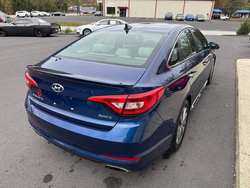 2015 Hyundai SONATA Sport