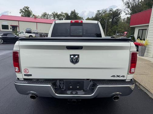 2016 RAM 1500 Laramie