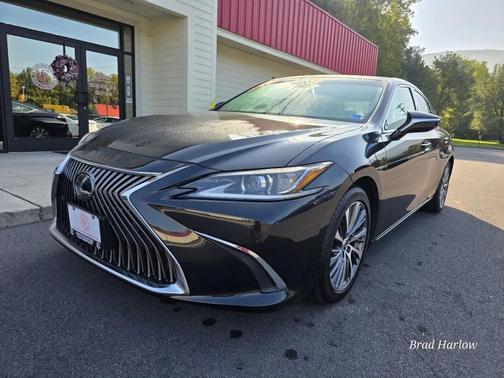 Black 2019 Lexus ES 350 Luxury