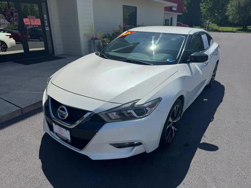 Pearl White 2018 Nissan Maxima 3.5 S