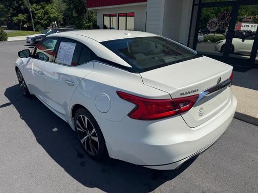 Pearl White 2018 Nissan Maxima 3.5 S