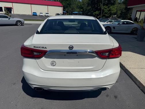 Pearl White 2018 Nissan Maxima 3.5 S