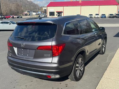 2018 Honda Pilot Touring
