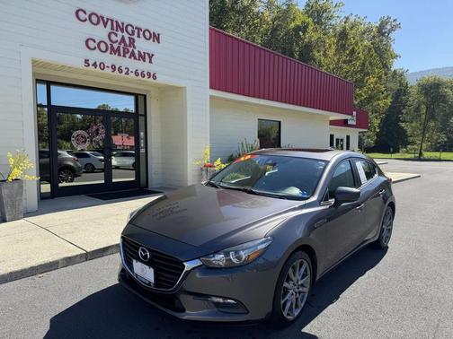 Machine Gray Metallic 2018 Mazda Mazda3 Grand Touring
