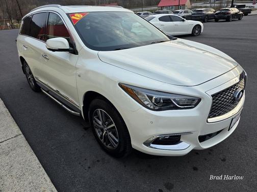 2018 INFINITI QX60 Base