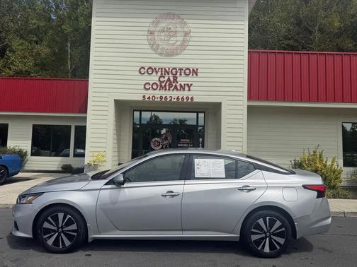 Brilliant Silver Metallic 2020 Nissan Altima 2.5 SL
