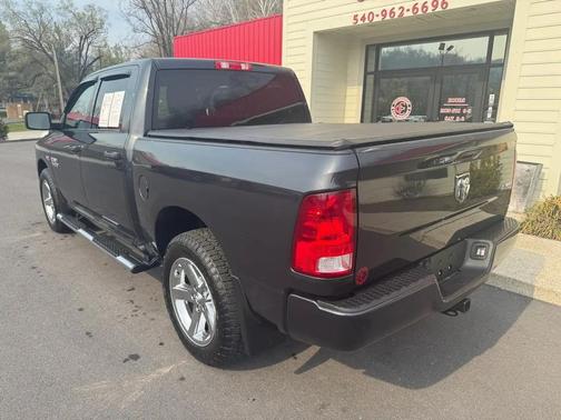 2018 RAM 1500 Tradesman/Express