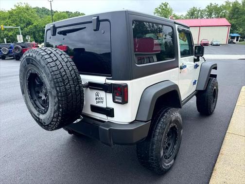 2016 Jeep Wrangler Sport