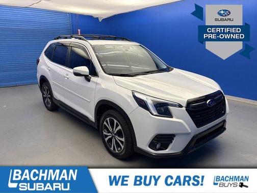 Crystal White Pearl 2022 Subaru Forester Limited