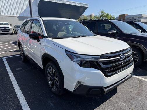 Crystal White Pearl 2026 Subaru Forester Touring