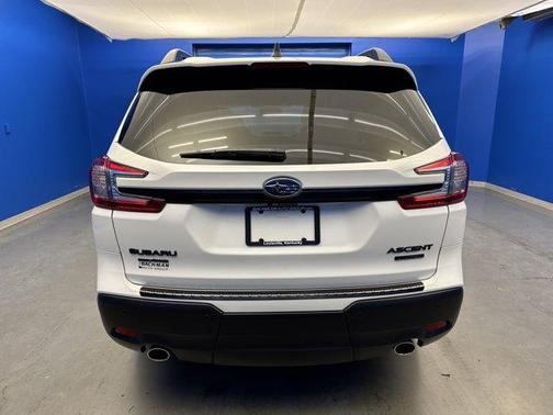 2025 Subaru Ascent Limited Bronze Edition