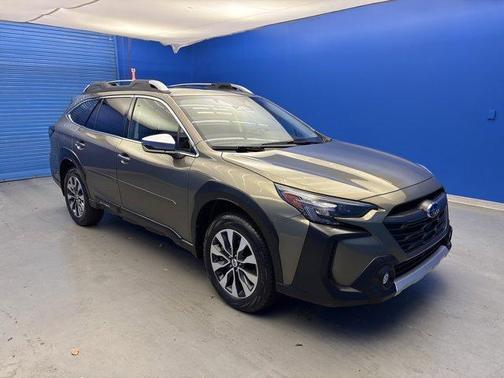 2025 Subaru Outback Touring XT