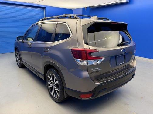 Brilliant Bronze Metallic 2023 Subaru Forester Limited