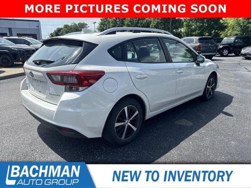 Crystal White Pearl 2023 Subaru Impreza Premium