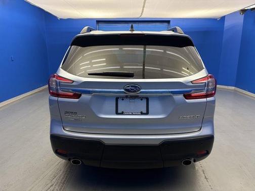 Ice Silver Metallic 2025 Subaru Ascent Premium