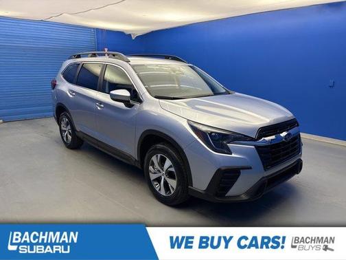 Ice Silver Metallic 2025 Subaru Ascent Premium