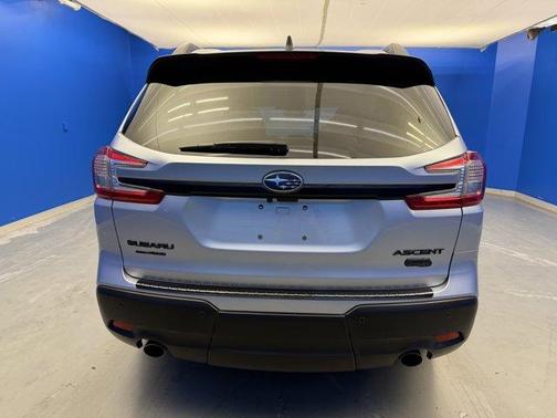 Ice Silver Metallic 2025 Subaru Ascent Onyx Edition Touring