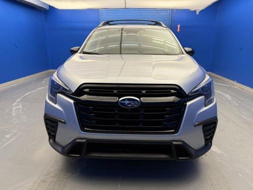 Ice Silver Metallic 2025 Subaru Ascent Onyx Edition Touring