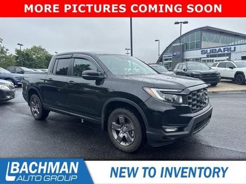 Crystal Black Pearl 2024 Honda Ridgeline TrailSport