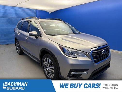 Tungsten Metallic 2019 Subaru Ascent Limited 8-Passenger