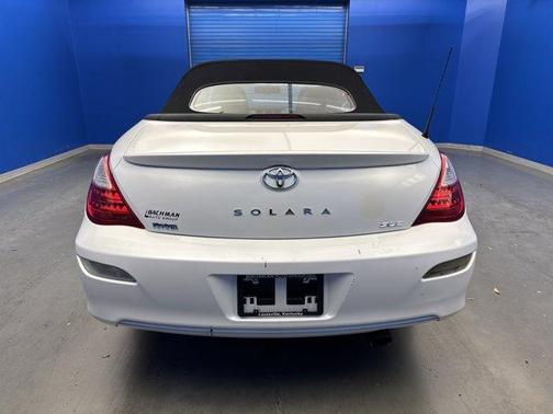 2008 Toyota Camry Solara SE