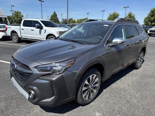 2025 Subaru Outback Touring