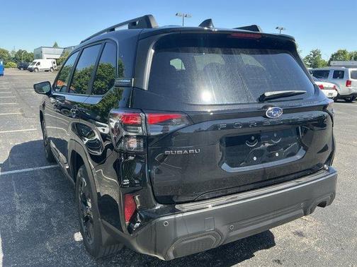 Crystal Black Silica 2026 Subaru Forester Limited