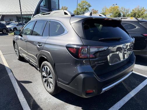 2025 Subaru Outback Touring