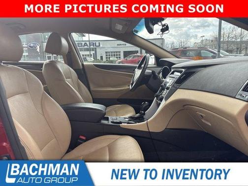 2012 Hyundai SONATA Hybrid Base