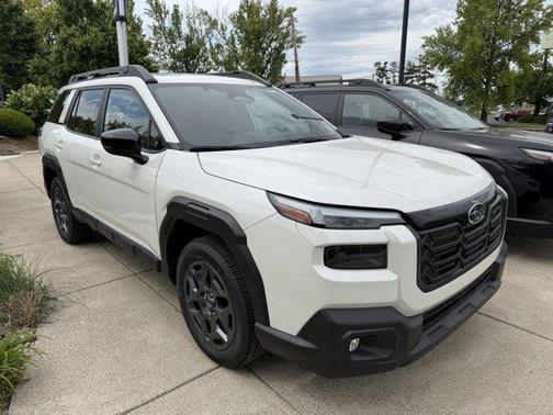 Crystal White Pearl 2026 Subaru Outback Premium