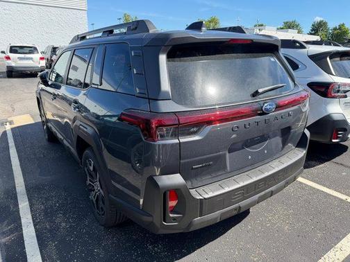 Magnetite Gray Metallic 2026 Subaru Outback Touring XT