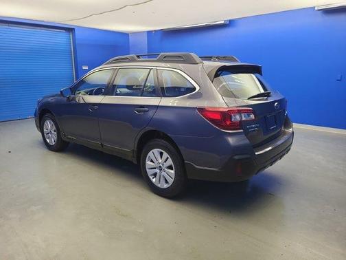 2019 Subaru Outback 2.5i
