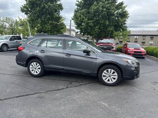 2019 Subaru Outback 2.5i