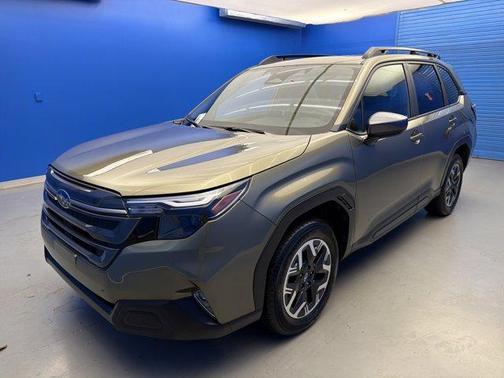 Autumn Green Metallic 2026 Subaru Forester Premium