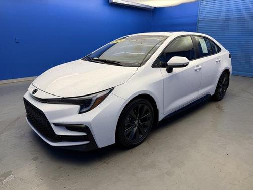 Ice 2024 Toyota Corolla XSE
