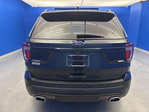 2017 Ford Explorer sport